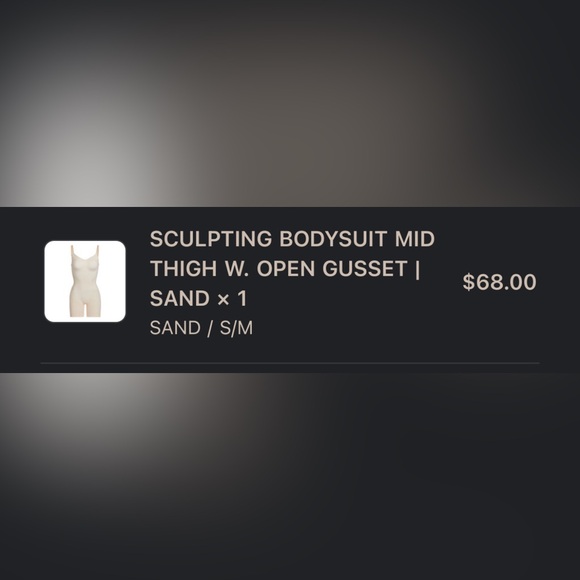 SKIMS SCULPTING BODYSUIT MID THIGH W. OPEN GUSSET | SAND - Picture 7 of 7